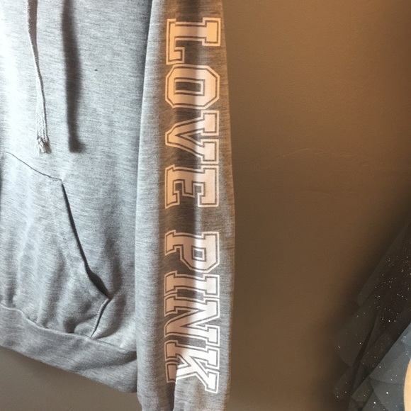 PINK Vitoria Secret long sleeve shirt - Picture 3 of 4